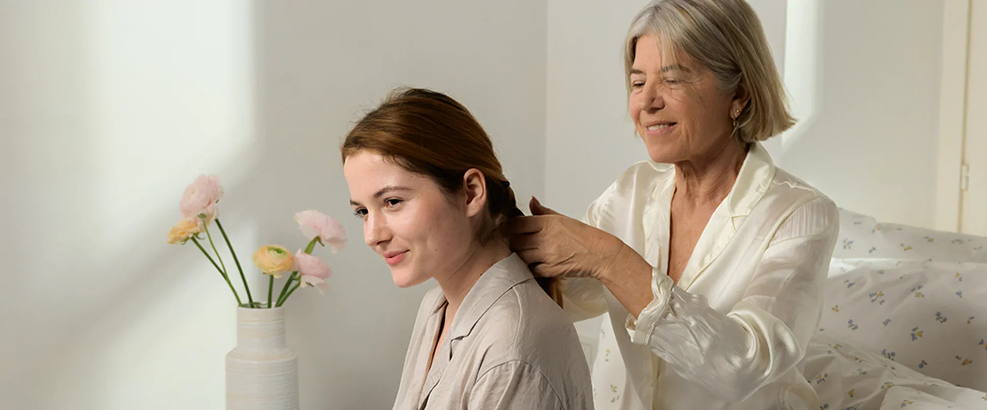 60th Birthday Gift Ideas for Mom: Elegance and Comfort for Her