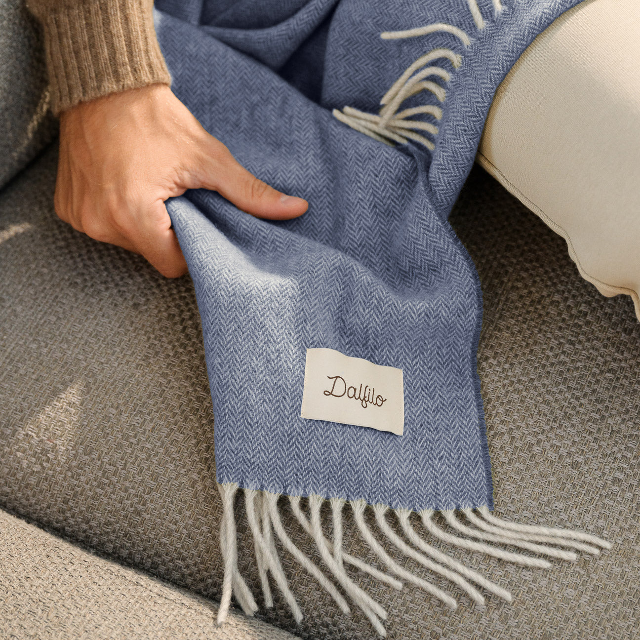 Wool Blanket Throw
- 130x180 cm- Denim- Regenerated Wool - Dalfilo