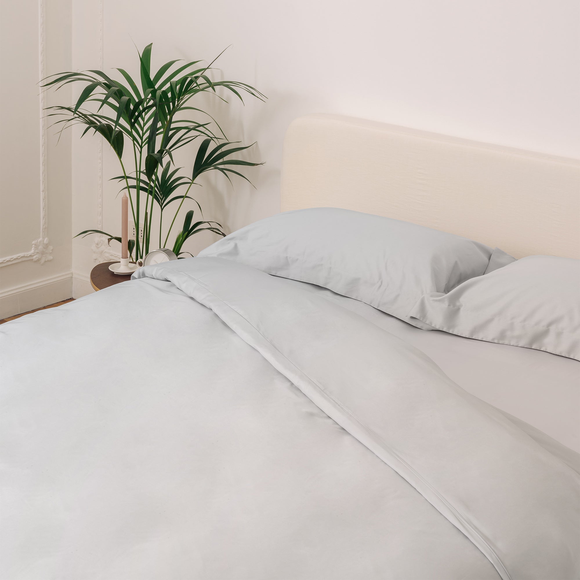 Edredón De Invierno "Oslo" Italian Bed Linen - Bicolor Cono De Pino/Crema - Tamaño 200x200 Cm - Relleno 200 Gr