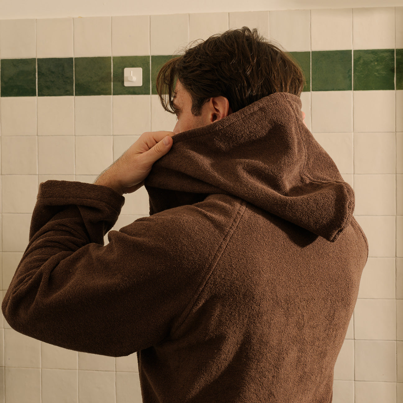 Hooded Sports Bathrobe
- S- Ebony- Cotton - Dalfilo