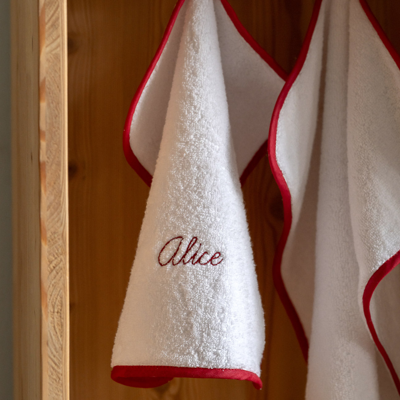 Kids Towel Set
- One Size- White- Cotton - Dalfilo