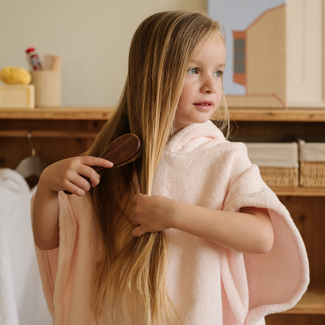 Bath Poncho
- Ages 2-4- Cherry pink- Cotton - Dalfilo