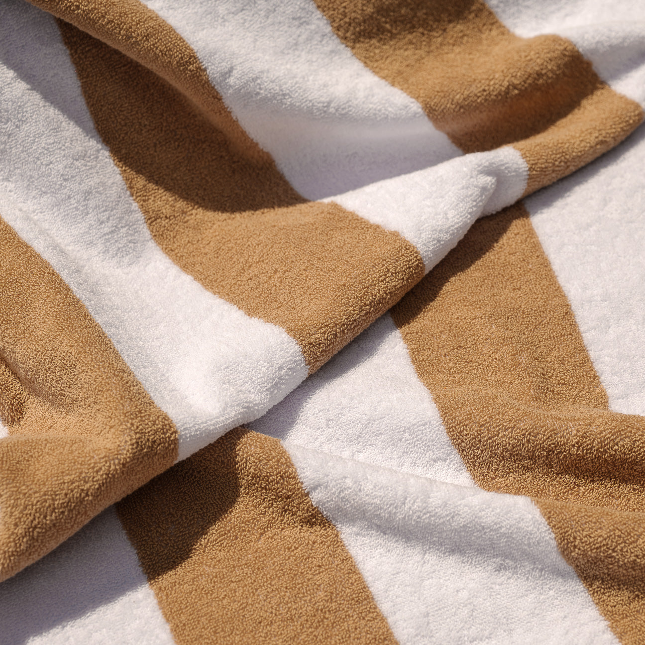 Portofino Beach Towel
- 100x180 cm- Sand- Cotton - Dalfilo
