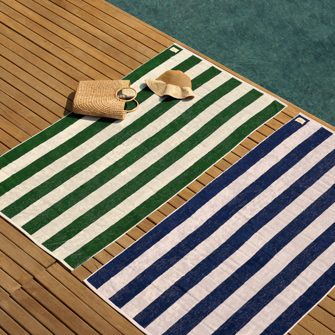 Portofino Beach Towel
- 100x180 cm- Green- Cotton - Dalfilo