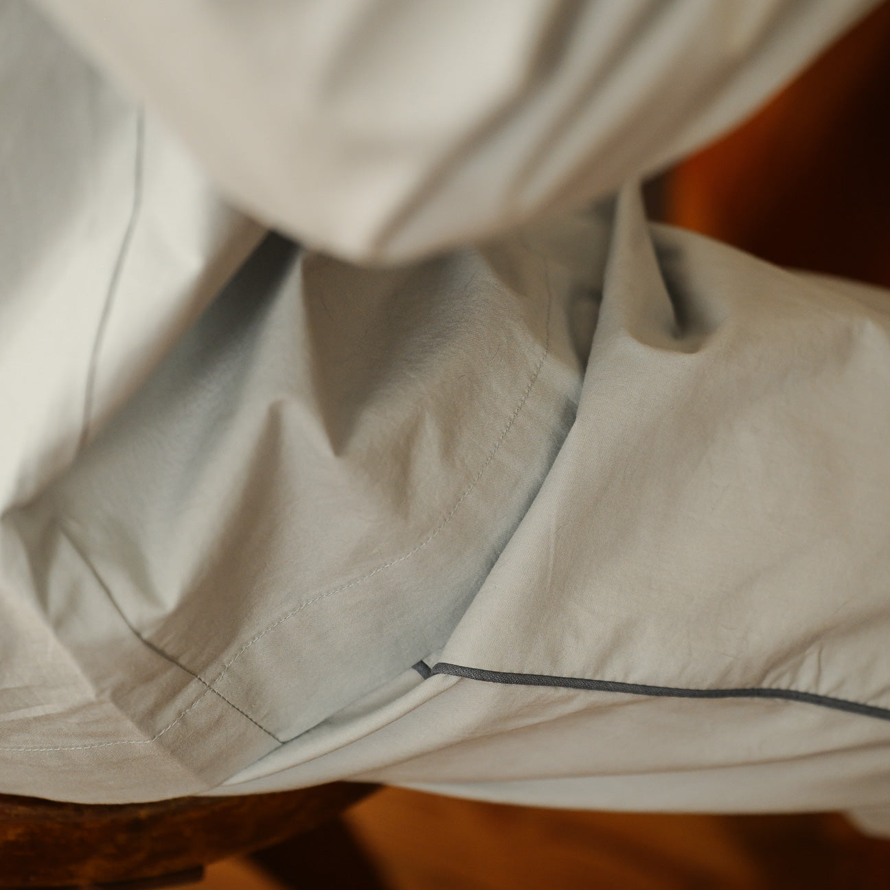 Washed Percale Pyjama Set
- XS- Pearl Grey- Percale - Dalfilo