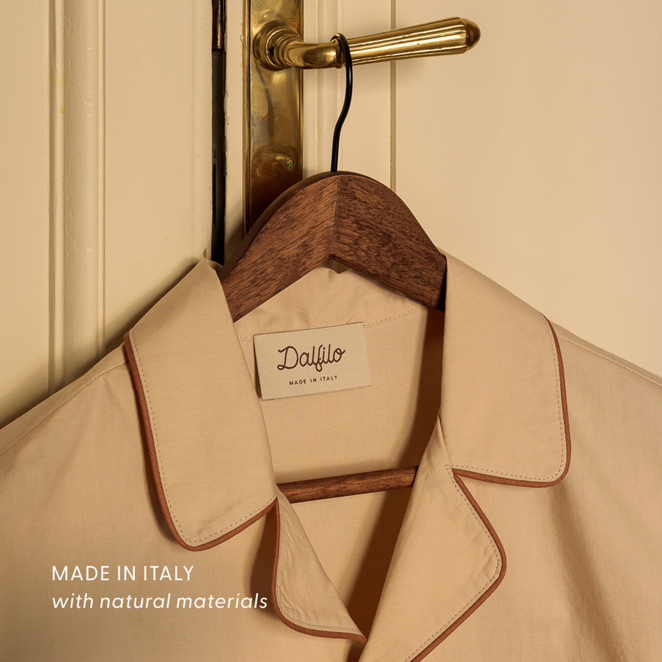 Washed Percale Pyjama Set
- XS- Latte- Percale - Dalfilo